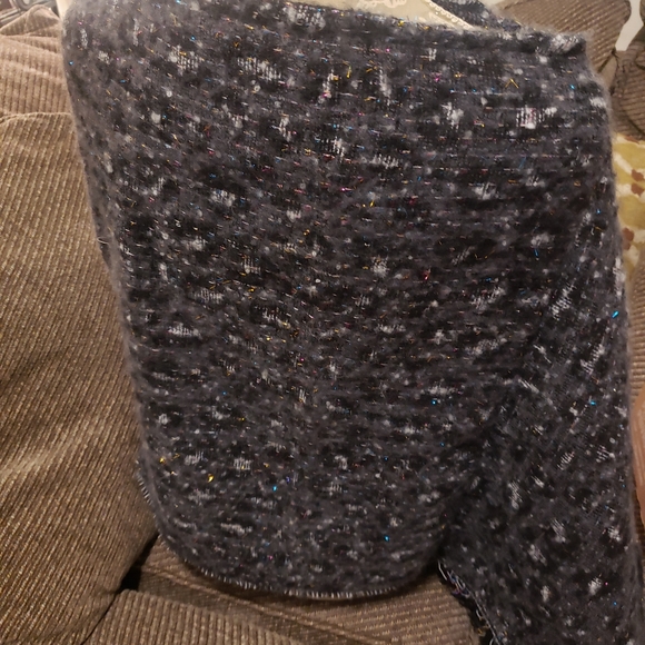 Woman's poncho - Picture 3 of 3